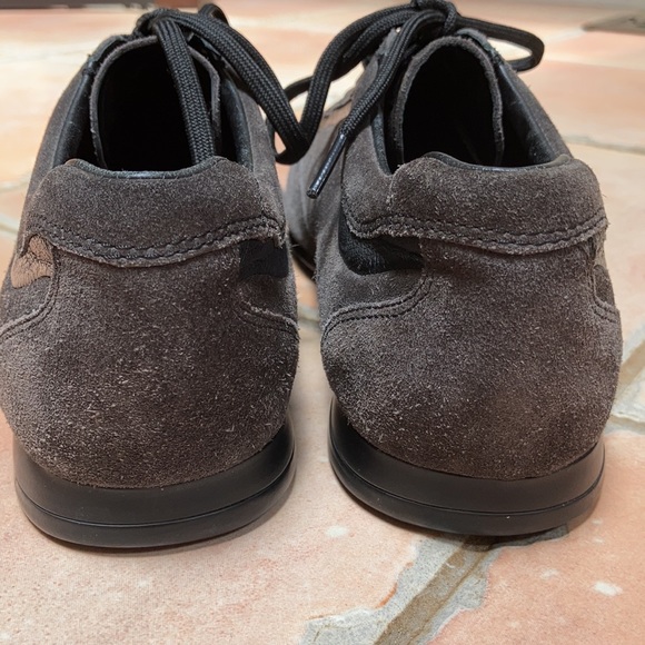 Prada suede/leather sneakers - Picture 6 of 6
